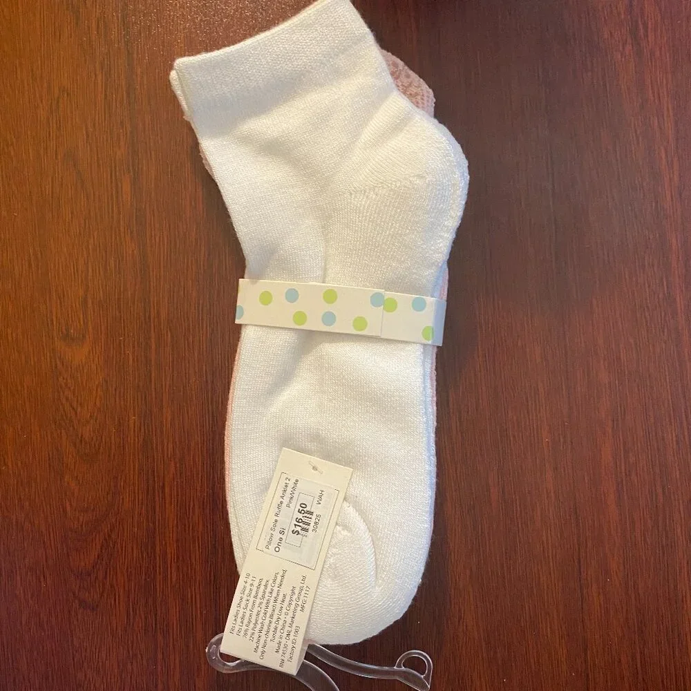 Ruffle Ankle-Length Socks Two Pack 